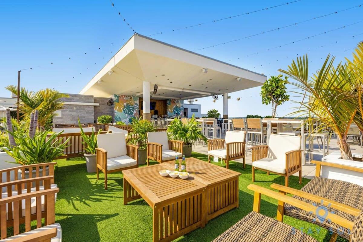 Lx Oasis Beachfront-Rt Infinity Pool Hollywood Eksteriør bilde